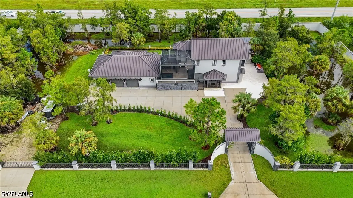3585 33rd Avenue Ne, Naples, FL 34120 - #1