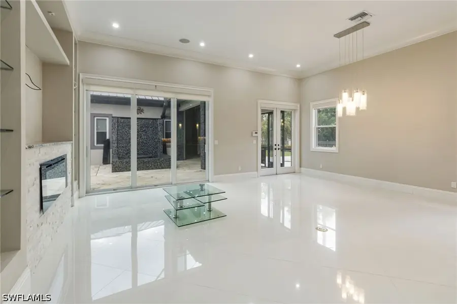 3585 33rd Avenue Ne, Naples, FL 34120 - #3