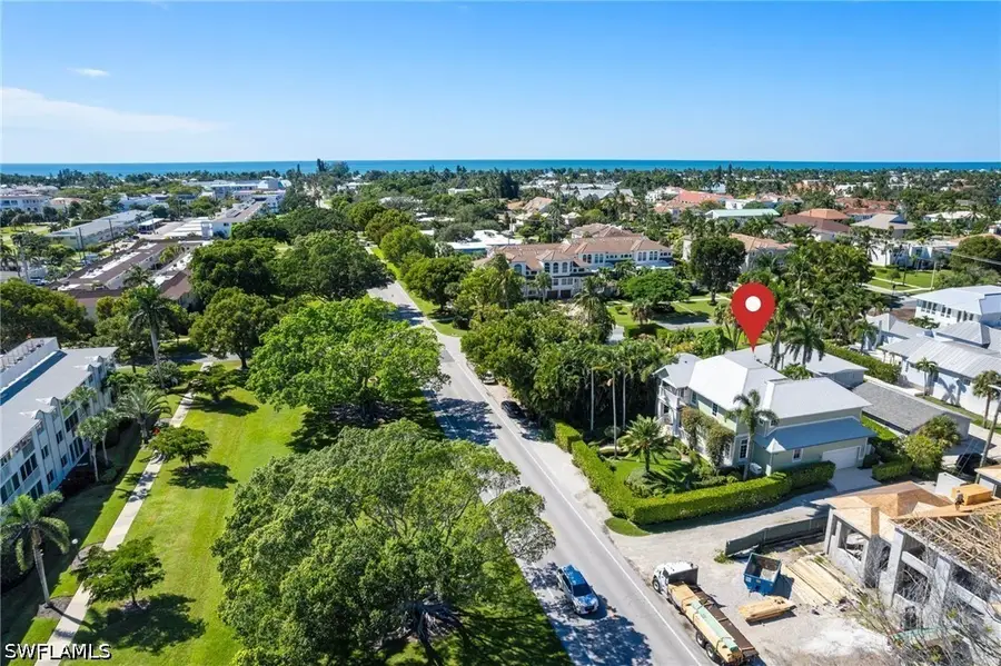 645 Broad Avenue S, Naples, FL 34102 - #2