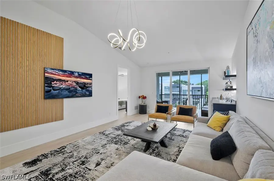 1540 Blue Point Ave #201, Naples, FL 34102 - #3