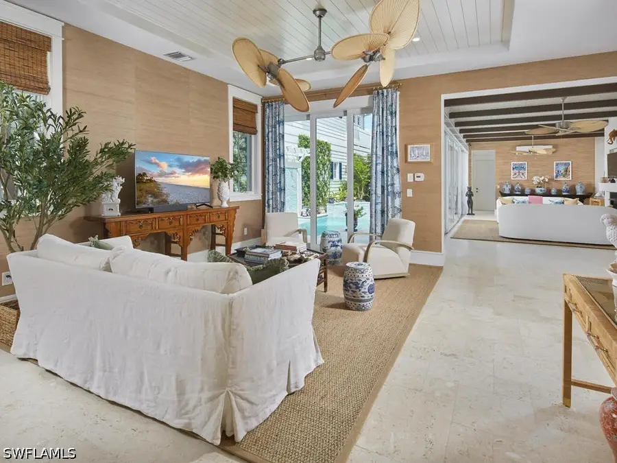 909 10th Avenue S, Naples, FL 34102 - #3