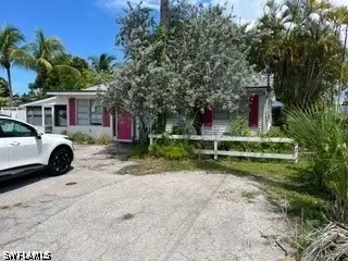 2579 Becca Avenue, Naples, FL 34112