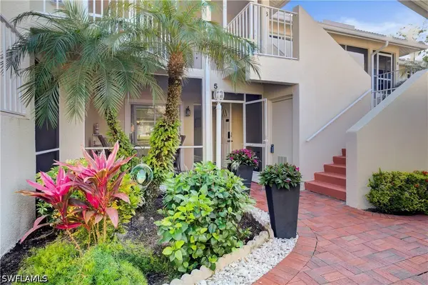 2420 Hidden Lake Drive #5, Naples, FL 34112