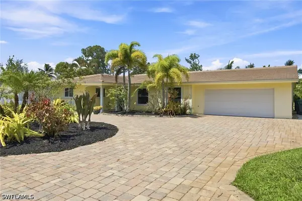 64 Pebble Beach Boulevard, Naples, FL 34113