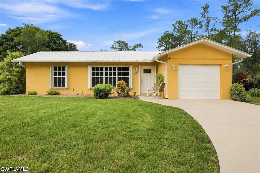 4561 1st Avenue Sw, Naples, FL 34119 - #2