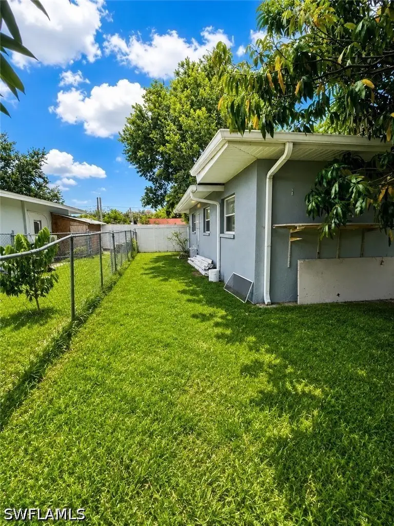 2124 41st Terrace Sw, Naples, FL 34116 - #3
