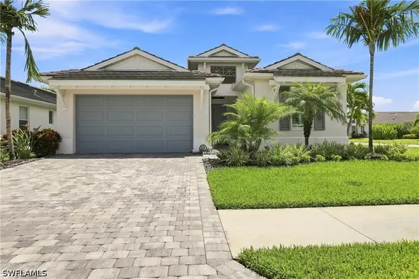 8950 Mustique Lane, Naples, FL 34114