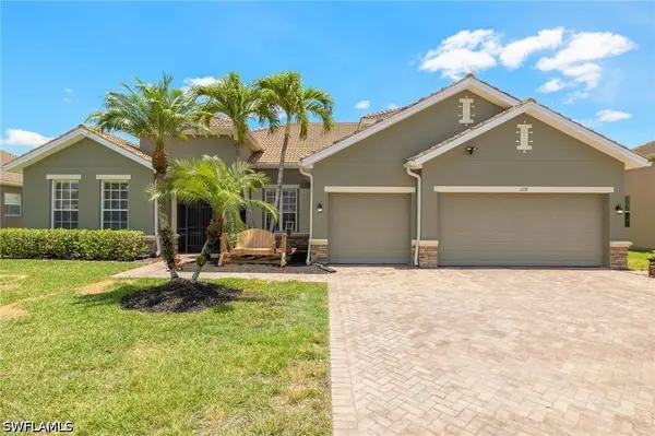 2115 Grove Drive, Naples, FL 34120