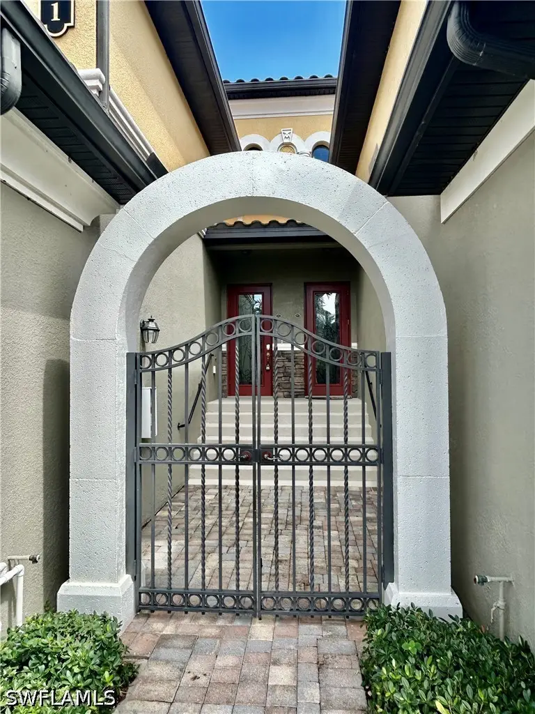 9511 Napoli Lane #202, Naples, FL 34113 - #2