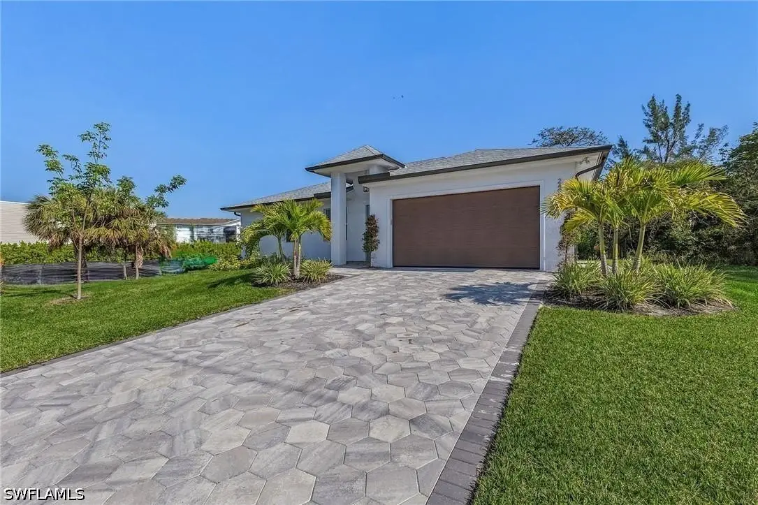 2499 Pine Street, Naples, FL 34112 - #1