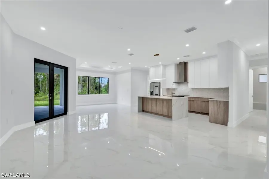 169 18th Avenue Nw, Naples, FL 34120 - #2
