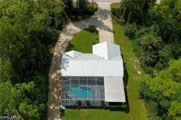 1831 18th Avenue Ne, Naples, FL 34120