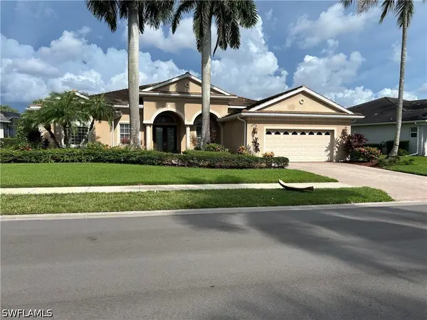4991 Cerromar Drive, Naples, FL 34112