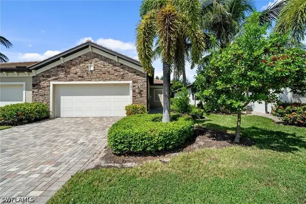 9086 Woodhurst Drive, Naples, FL 34120