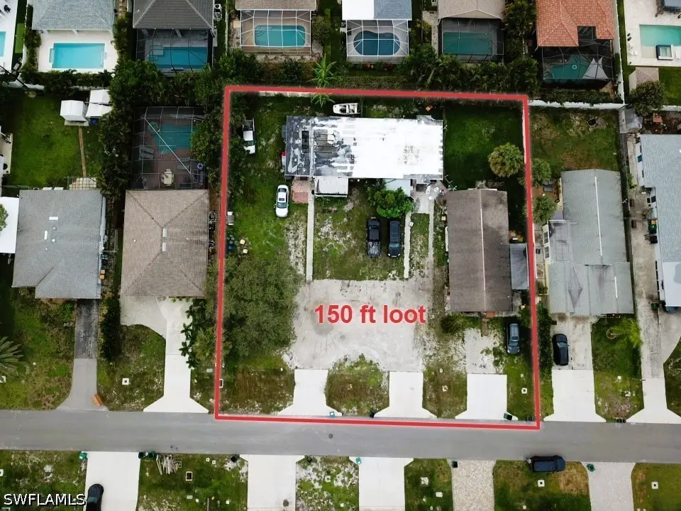 618 99th Avenue N, Naples, FL 34108 - #1