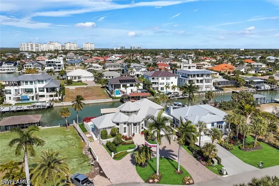 375 Germain Avenue, Naples, FL 34108 - #3