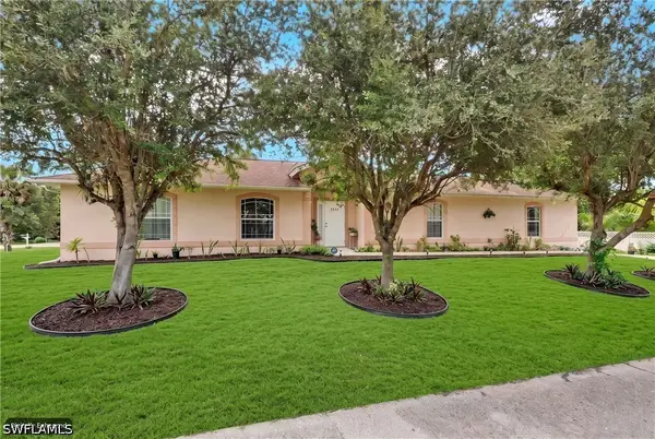 3920 10th Street N, Naples, FL 34103