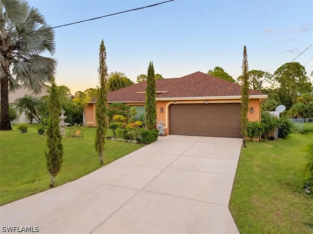 1063 Lilac Street E, Lehigh Acres, FL 33974 - #1