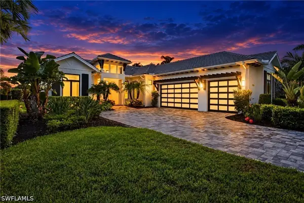 9845 Montiano Drive, Naples, FL 34113
