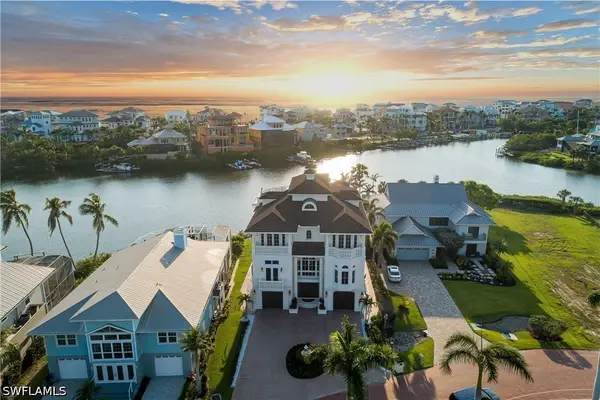 217 Bayfront Drive, Bonita Springs, FL 34134