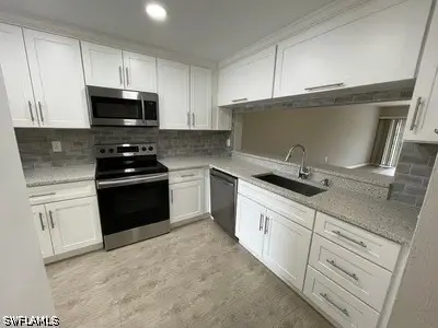 1200 Commonwealth Circle #103, Naples, FL 34116