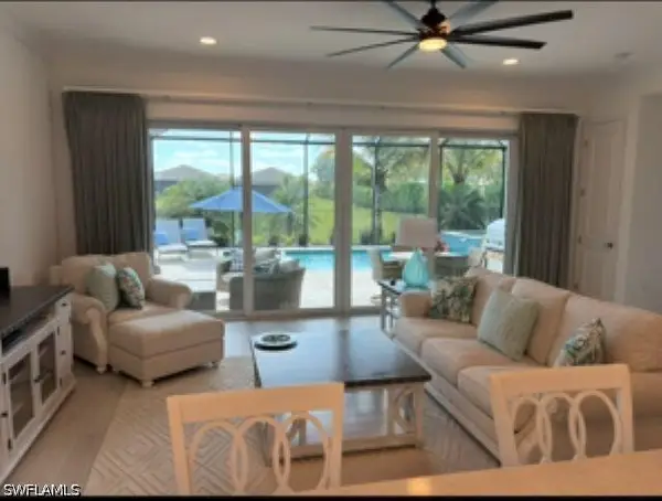 11555 Jacaranda Drive, Naples, FL 34120