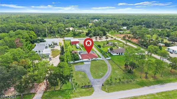 2070 39th Street Sw, Naples, FL 34117