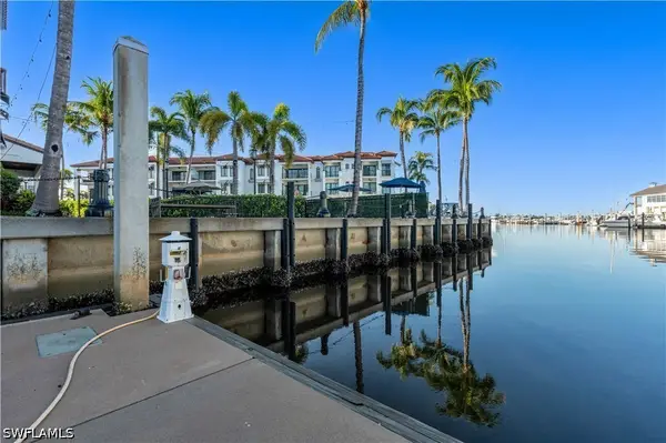 1500 5th Avenue S, Naples, FL 34102