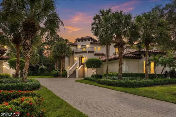 28560 Calabria Court #201, Naples, FL 34110