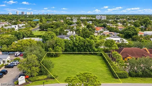 3900 Via Del Rey, Bonita Springs, FL 34134