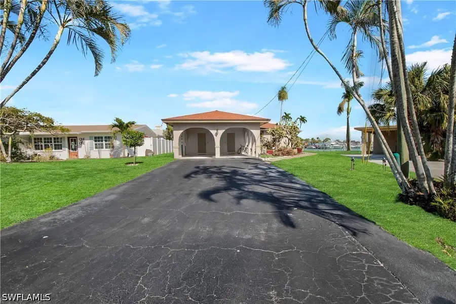 125 Pago Pago Drive E, Naples, FL 34113 - #2