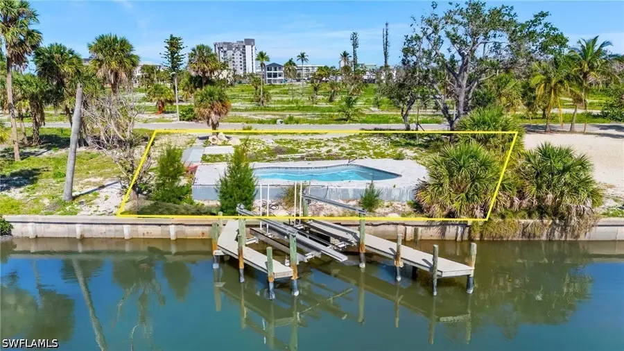 180 Donora Boulevard, Fort Myers Beach, FL 33931 - #3