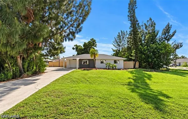 19235 Miami Boulevard, Fort Myers, FL 33967