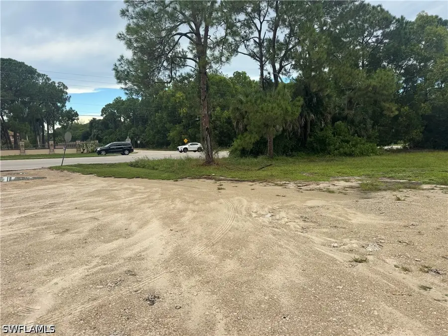 2130 Santa Barbara Boulevard, Naples, FL 34116 - #2