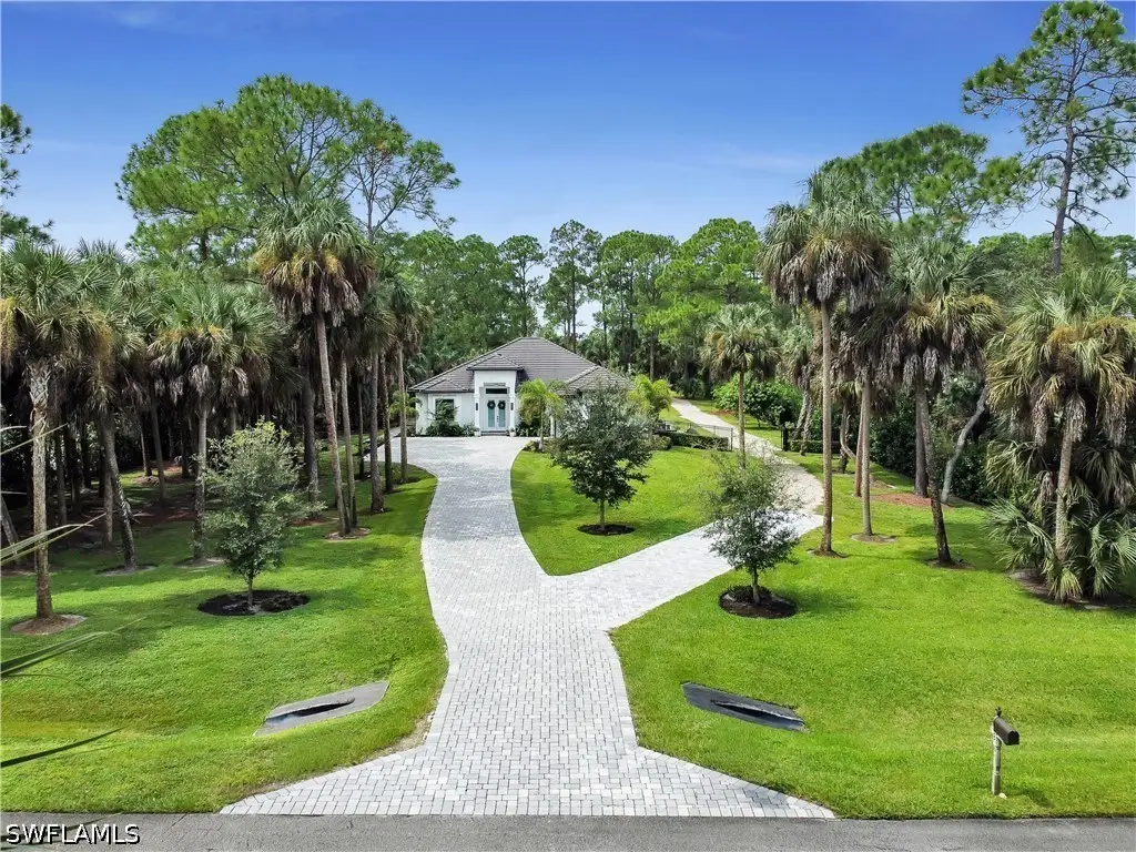 855 1st Street Nw, Naples, FL 34120 - #1