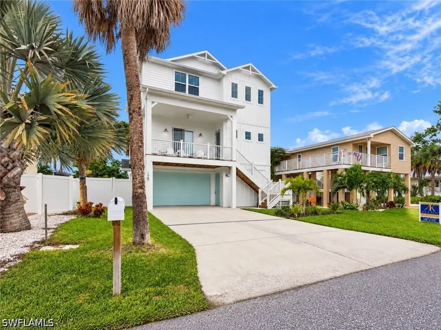 129 Pearl Street, Fort Myers Beach, FL 33931 - #3