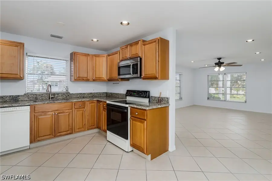180 Cypress Way E #B212, Naples, FL 34110 - #2