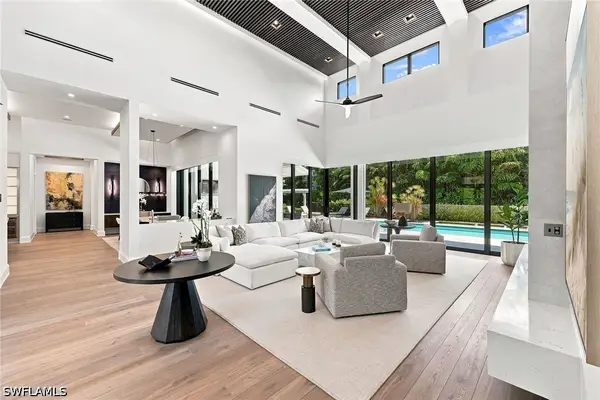 1300 Nautilus Road, Naples, FL 34102