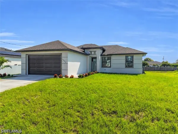 1031 Cedartree Avenue, Lehigh Acres, FL 33971