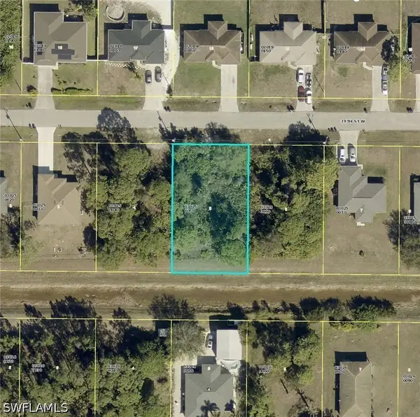 3211 39th Street W, Lehigh Acres, FL 33971