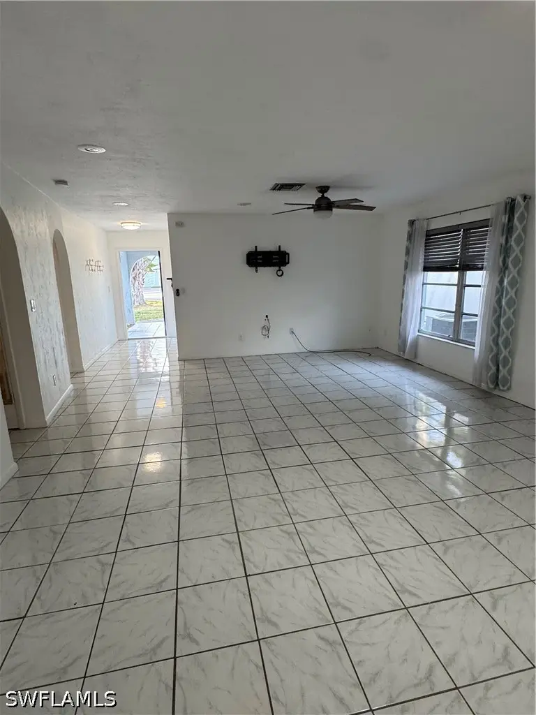 626 103rd Avenue N, Naples, FL 34108 - #2