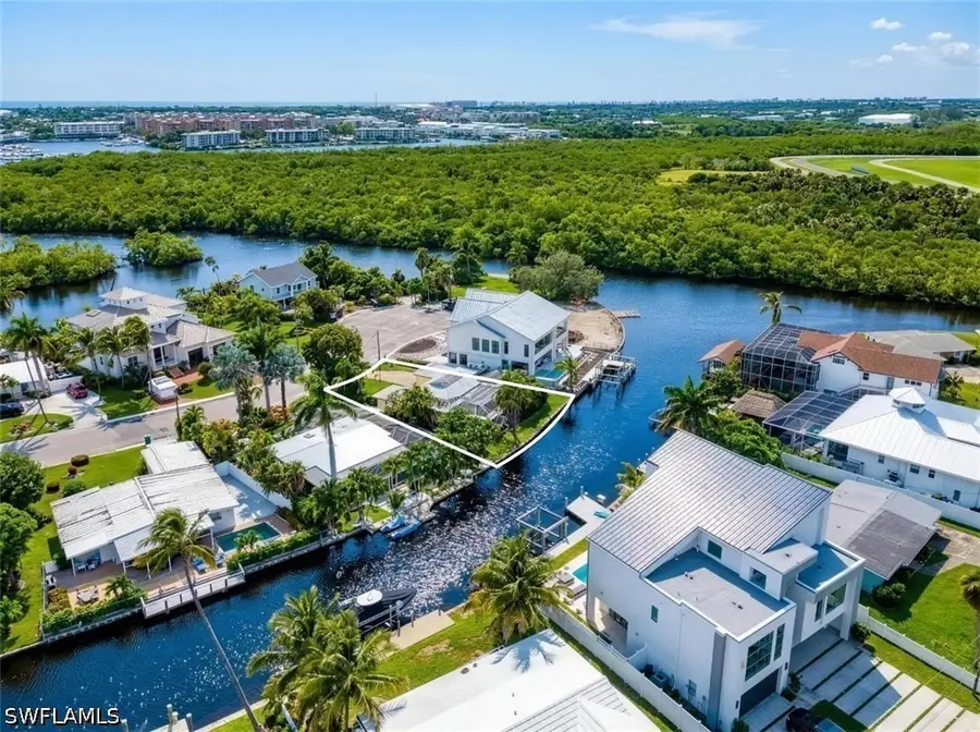 1765 Harbor Lane, Naples, FL 34104 - #2