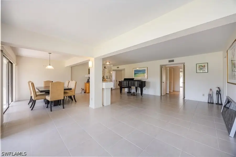 576 Retreat Drive #101, Naples, FL 34110 - #3