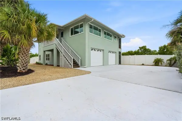 48 Fairview Boulevard, Fort Myers Beach, FL 33931