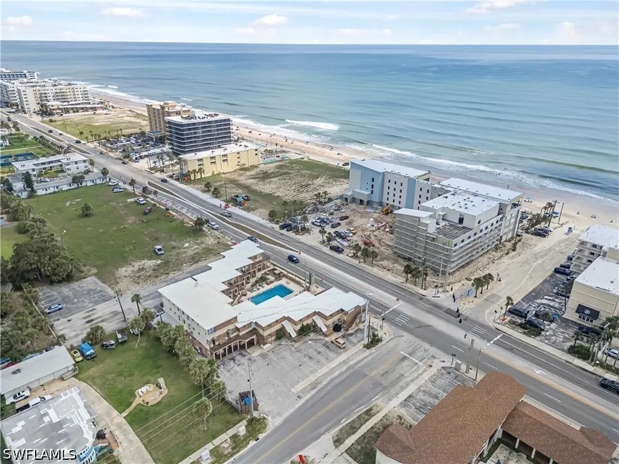 1012 Atlantic Avenue N, Daytona Beach, FL 32118 - #2