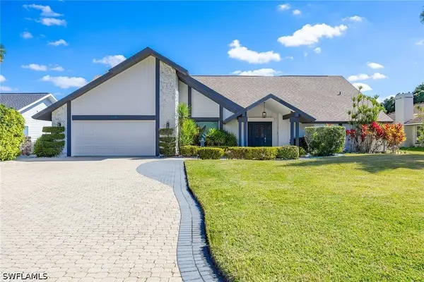 2529 Kings Lake Boulevard, Naples, FL 34112