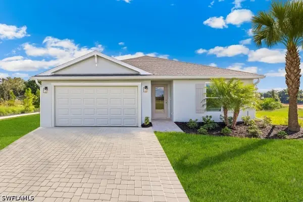 843 Casper Yost Street E, Lehigh Acres, FL 33974