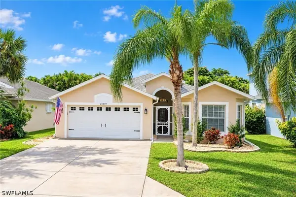 21572 Brixham Run Loop, Estero, FL 33928