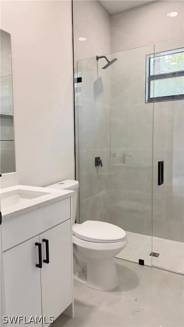 4062 2nd Avenue Se, Naples, FL 34117