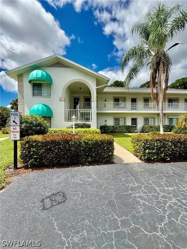 281 Gabriel Circle #6, Naples, FL 34104